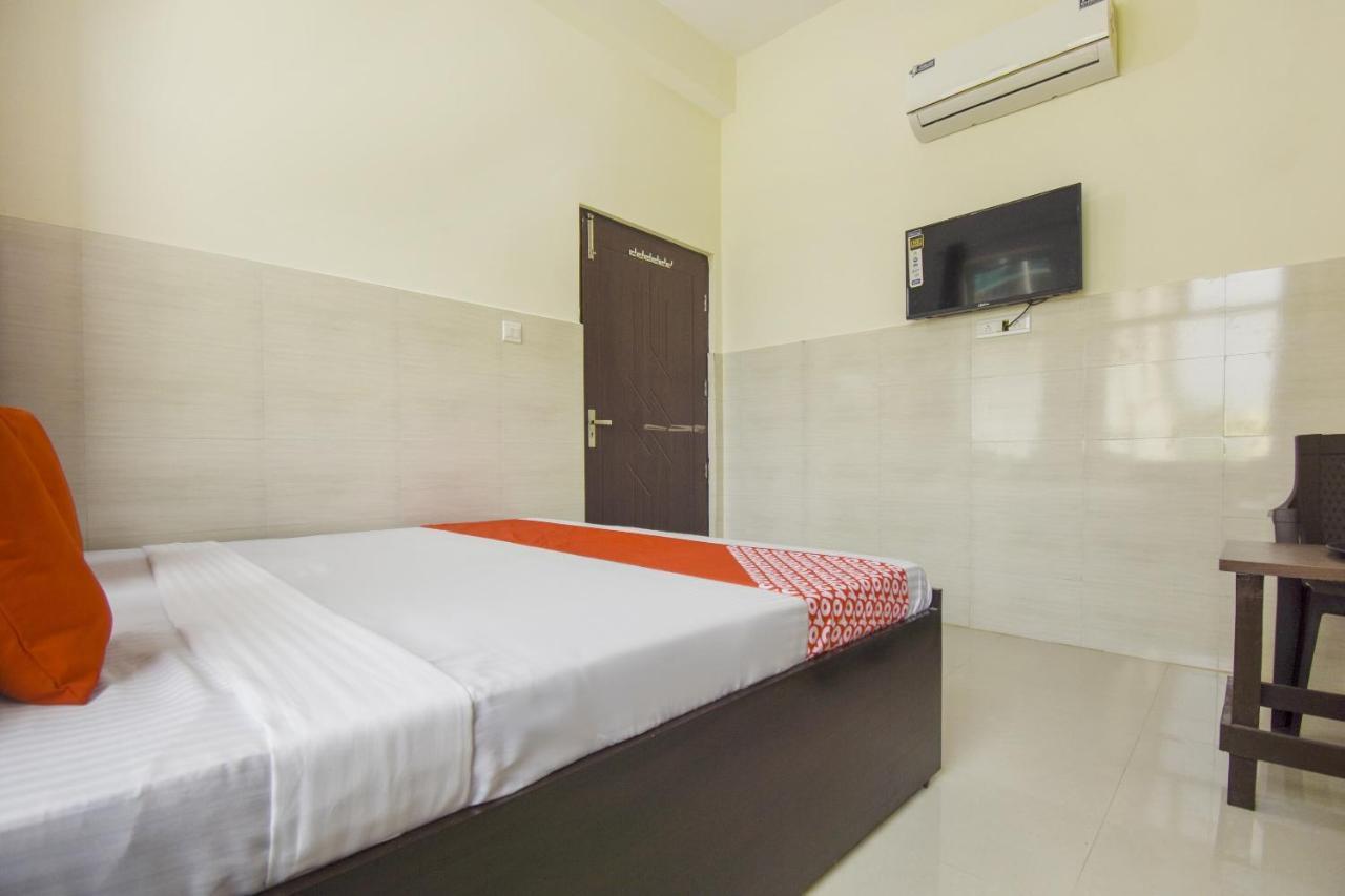 Flagship 75751 Hotel Surya Bahadrabad Exterior foto