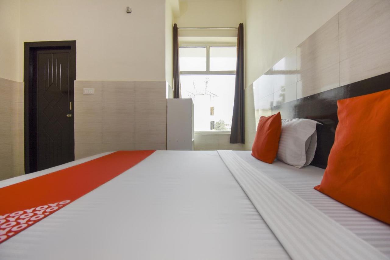 Flagship 75751 Hotel Surya Bahadrabad Exterior foto